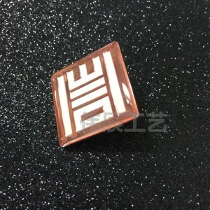 ���Ŵ�ѧУ�ն��ƣ���˾��������������ó��ʿ��װ���������