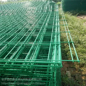 ���ľ�����վ��Χ����ƽ�Ŷ�ֱӪ������˫��˿������