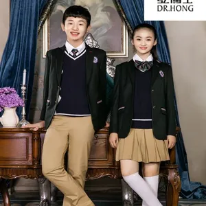 弘博士定制厂家-重庆英伦校服合同|品牌运动校服招商