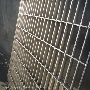 优质304不锈钢踏步板价格【不锈钢格栅板】