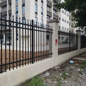 三亚别墅庭院围墙护栏 专业定制小区锌钢栏杆 ***围栏批发
