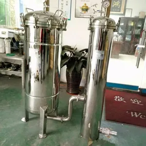 生物柴油 机油 润滑油中的 304材质过滤杂质的袋 式精密过滤设备15吨每小时产品