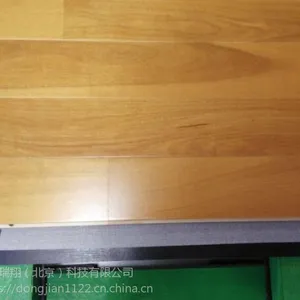 体育篮球木地板强度还因树种而异