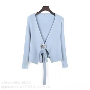 中年时尚女装毛衣、时尚女装毛衣、坦然服饰