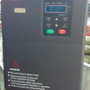厂家直销誉强矢量变频器G7系列380V-45KW三相
