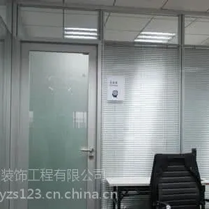 临沂玻璃隔断带来全新的体验