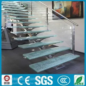 不锈钢穿拉丝玻璃踏板楼梯订做 适用于各场合厂家直销