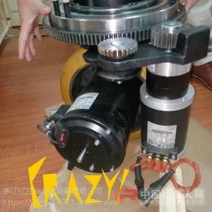 军工麦轮行走方案-agv舵轮替换麦轮横移-意大利品牌MRT33舵机 TEC驱动轮