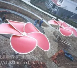 诚发膜结构拥有自主的生产基地和***的加工生产设备