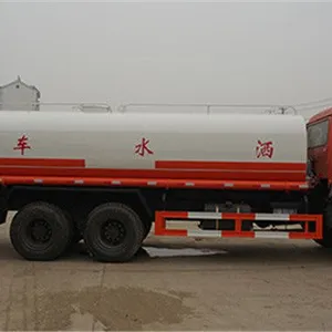 新疆塔城地区多功能园林绿化,抗旱救灾老款东风后双桥洒水车