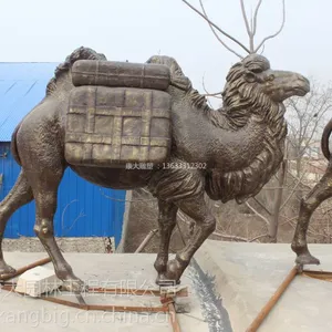 湖南长沙定制玻璃钢雕塑动物骆驼景观雕塑