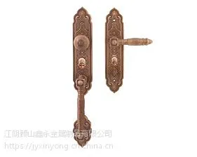 江阴鑫永铜门 别墅铜门豪华大把锁