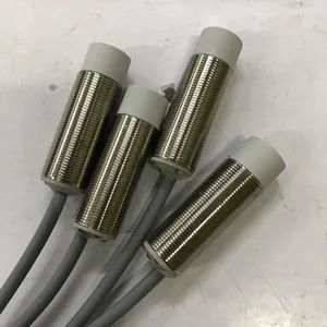 供应I5CN-M1210G-M4U2,M12模拟量接近传感器,模拟量接近开关