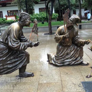 武汉美陈雕塑 商场动漫雕塑 玻璃钢雕塑厂家 仿铜人物雕塑
