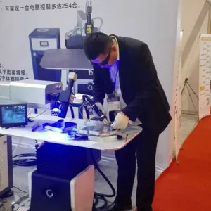 不锈钢广告字专用激光焊接机 LOGO标牌发光字激光点焊机 焊接设备