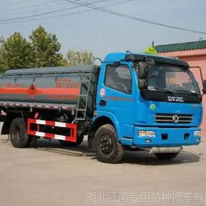 盐酸运输车 防腐罐车 不锈钢罐车 滚塑罐车厂家直销13872881898