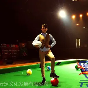 河南云足桌上足球足撞球脚踢式台球snookball活动道具批发代理