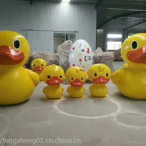 玻璃钢大黄鸭雕塑