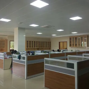深圳市鸿博钮扣有限公司