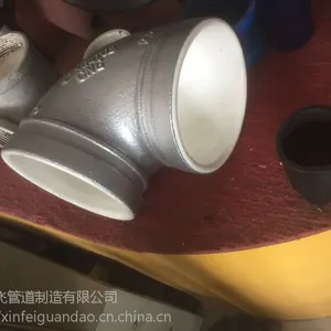 山东鑫飞内衬塑管道防腐厂家 鑫飞管道一级品质可配送到厂
