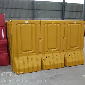 ɽ������ ��ײͰ��·ʩ����ȫ��ʾ���� Χ��ˮ����־�Ƴ��� ˮ��Χ����ײͰ�����