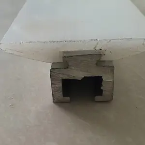 厂家直销机械塑胶零配件链条导轨耐磨转弯聚乙烯导轨直线导轨厂家