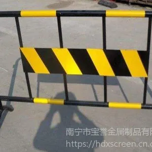 南宁交通铁马护栏,可移动防护栏,移动隔离栏
