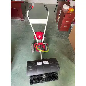 草皮施工工具刷草机小型足球场草丝梳理机人造草坪滚刷式清扫机
