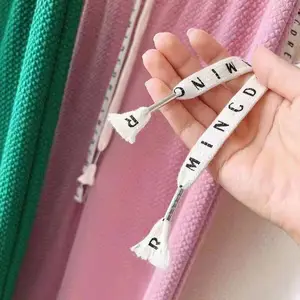 �ӱ�������ƽ�����������ȿ�ҹ��Ůװ�������ȿ����Ůװ��װ����