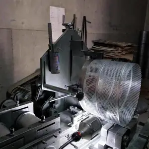 二手螺旋网圈圆机器，自动卷网机