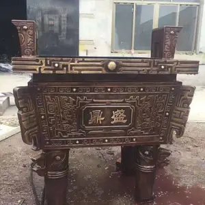 造来雕塑大型***纯铜宝鼎_景区中式圆铜鼎生产厂家