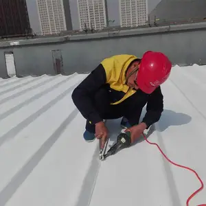 供应1.5mm厚织物内增强型热塑性聚烯烃(TPO)防水卷材