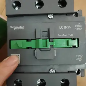 �����Ӵ���LC1D12 F7C M7C ����12A ��ѹ110V 220V