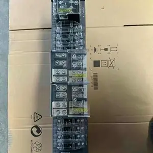 华为TN16PDU直流配电单元,21寸安装,八路输出,网络机柜顶部PDU