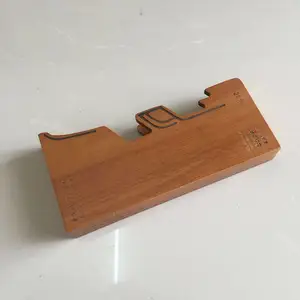������ƽ��ݺ�Ƭľ�й��� ��ʤ��Сľ�е�����