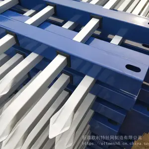 �½�ŷ���ض�пп�ֻ����� С��������������·����դ�д����ֻ�