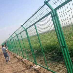 隔离栅栏的供货商 怀化仓库隔离 圈地护栏 围墙护栏网厂家直销