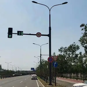综合监控杆厂家定制 八角电子警察杆 道路安防悬臂立杆