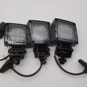 芜湖650-8挖机配件 22B-54-17612工作灯小松650-8大臂灯 LED灯支架