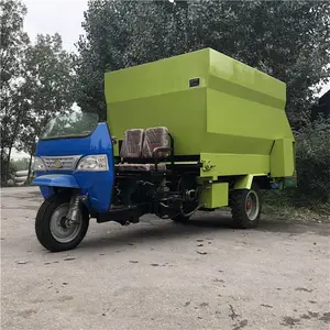 搅拌饲料车 柴油动力喂料车厂家