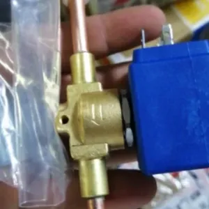 ���ƹ�ӦCASTEL ��ŷ� kv -Wert: 0,15, 1028/2