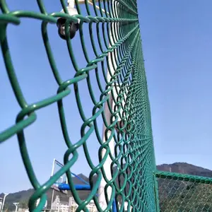 勾花网护栏 篮球场防护包塑菱形孔绿色防护网