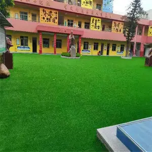 �����̻��ٲ�ƺ�ڸ�У԰�ٳ��˶���ͼ����ֲ��������ֲ�ٲ�Ƥ�ص�