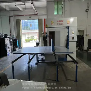 鼎顺海绵切割机械 海绵直切机家私海绵厂用 大平台可站人