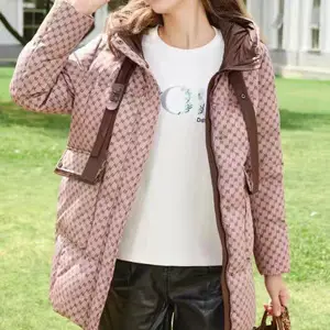 中大淑品牌女装羽绒服 宝莱国际大码设计师羽绒服 折扣店供应链