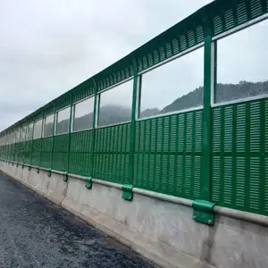 漳州微穿孔金屬吸音板 公路兩側(cè)聲屏障 噴塑景觀隔音墻廠家