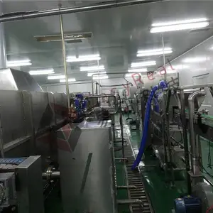 供应热灌装饮品生产线之隧道式杀菌冷却机