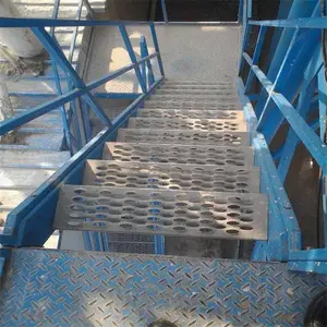 ���糧��̨�� �������ʩ���ߵ��� ͹�������ͷ�����Ѹӥ