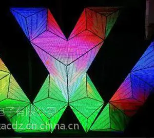 常州创意异形屏LED弧形曲面屏厂家现货球形屏定制
