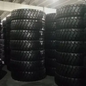 宽体车自卸车钢丝轮胎1300R25 1400R24 1400R25港口全钢丝轮胎